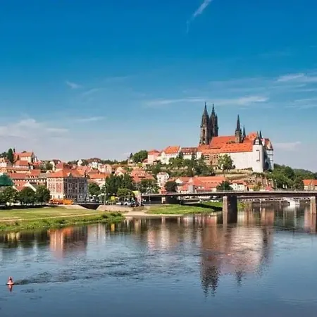Apartment Cozy Pet-friendly Meissen